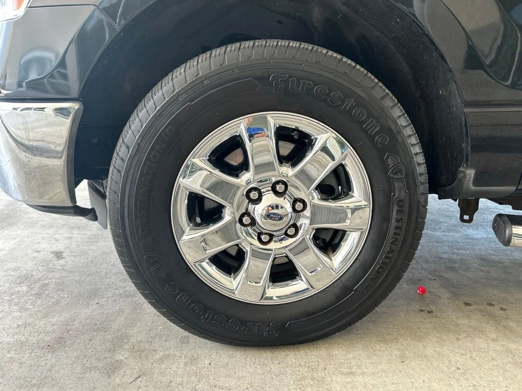 Used 2013 Black Ford XLT image 14