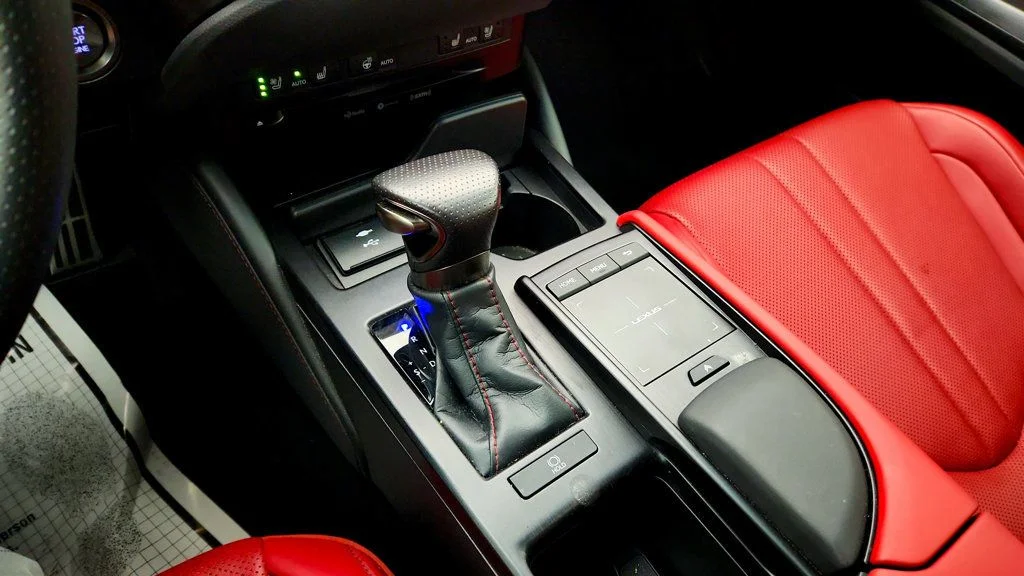 Used 2021 Ultra White Lexus ES 350 F SPORT w/ F SPORT Heated Leather Steering Wheel image 16