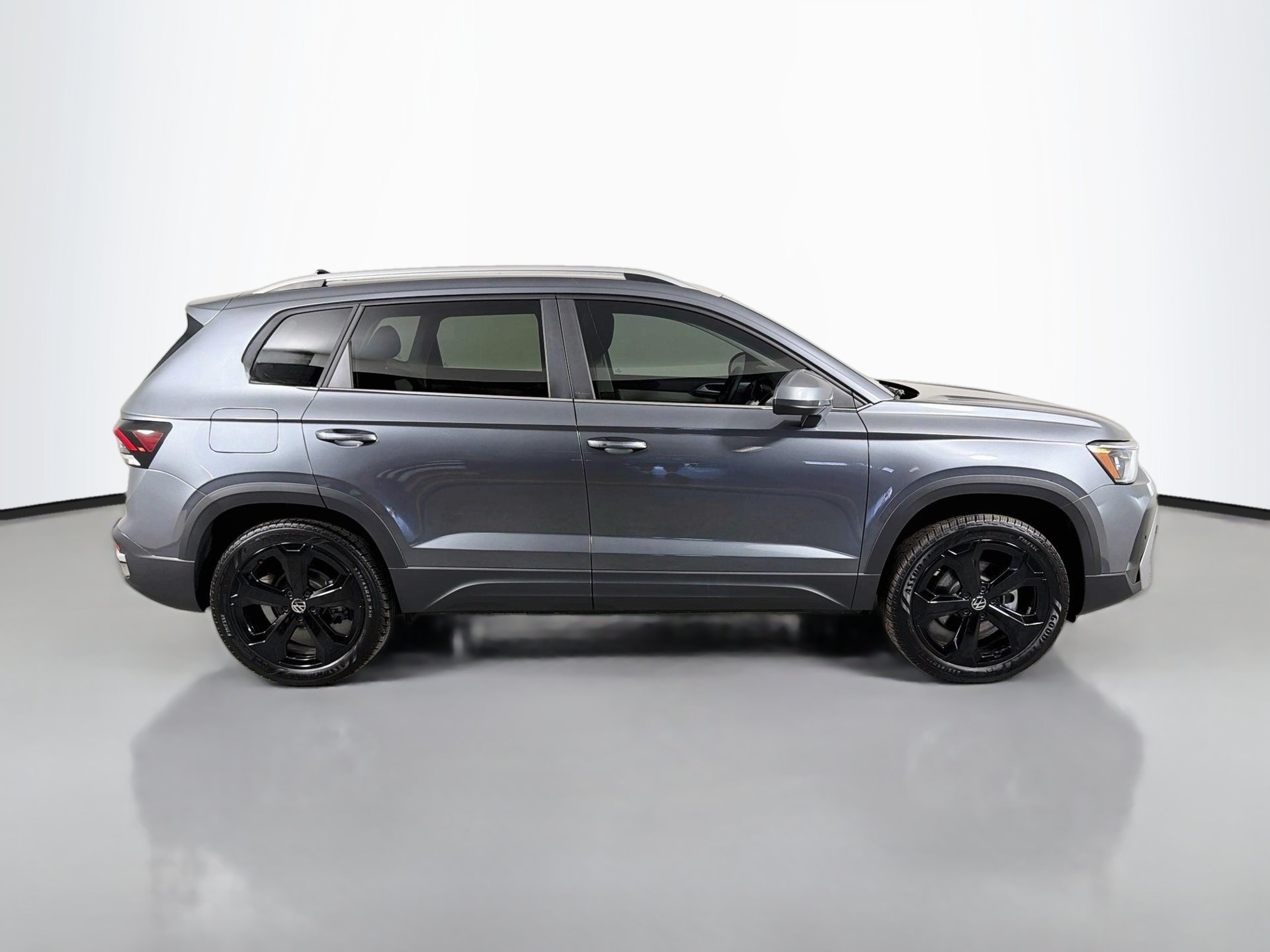 New 2027 Gray Volkswagen 1.5T SEL image 4