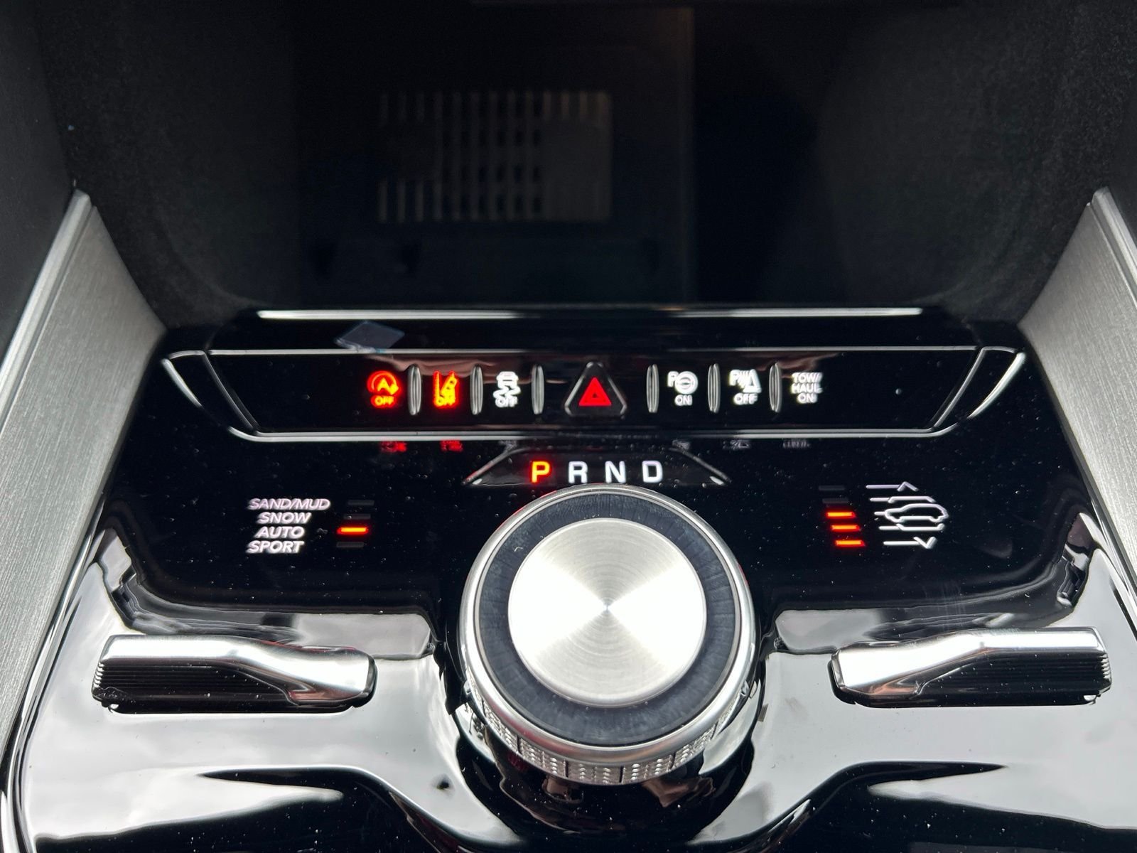 New 2026 Silver Zynith Jeep Limited Altitude image 19