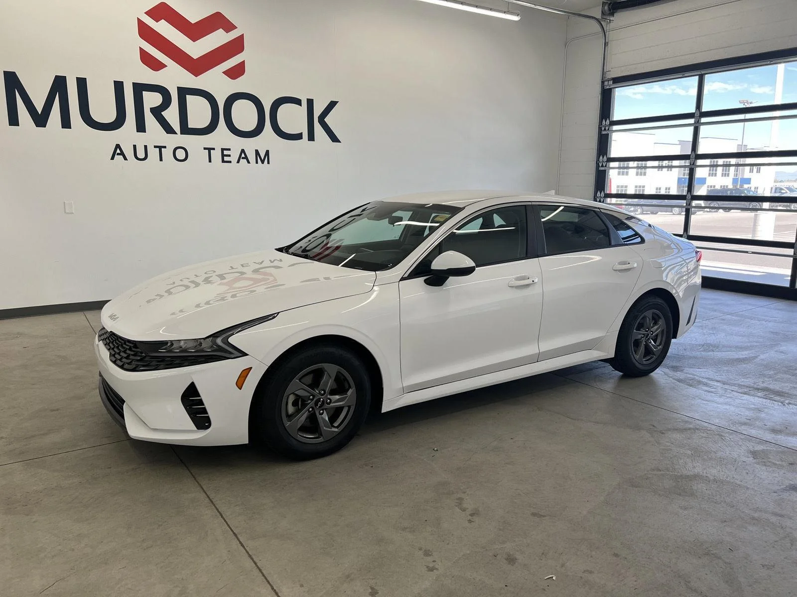 2023 Kia Optima LXS FWD's photo