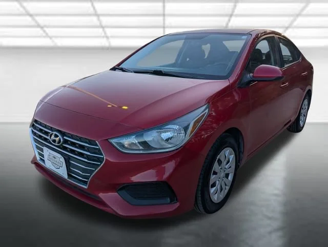 Used 2021 Red Hyundai SE image 22