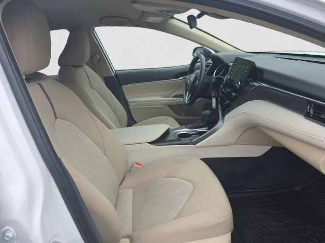 Used 2024 Ice Toyota LE image 15
