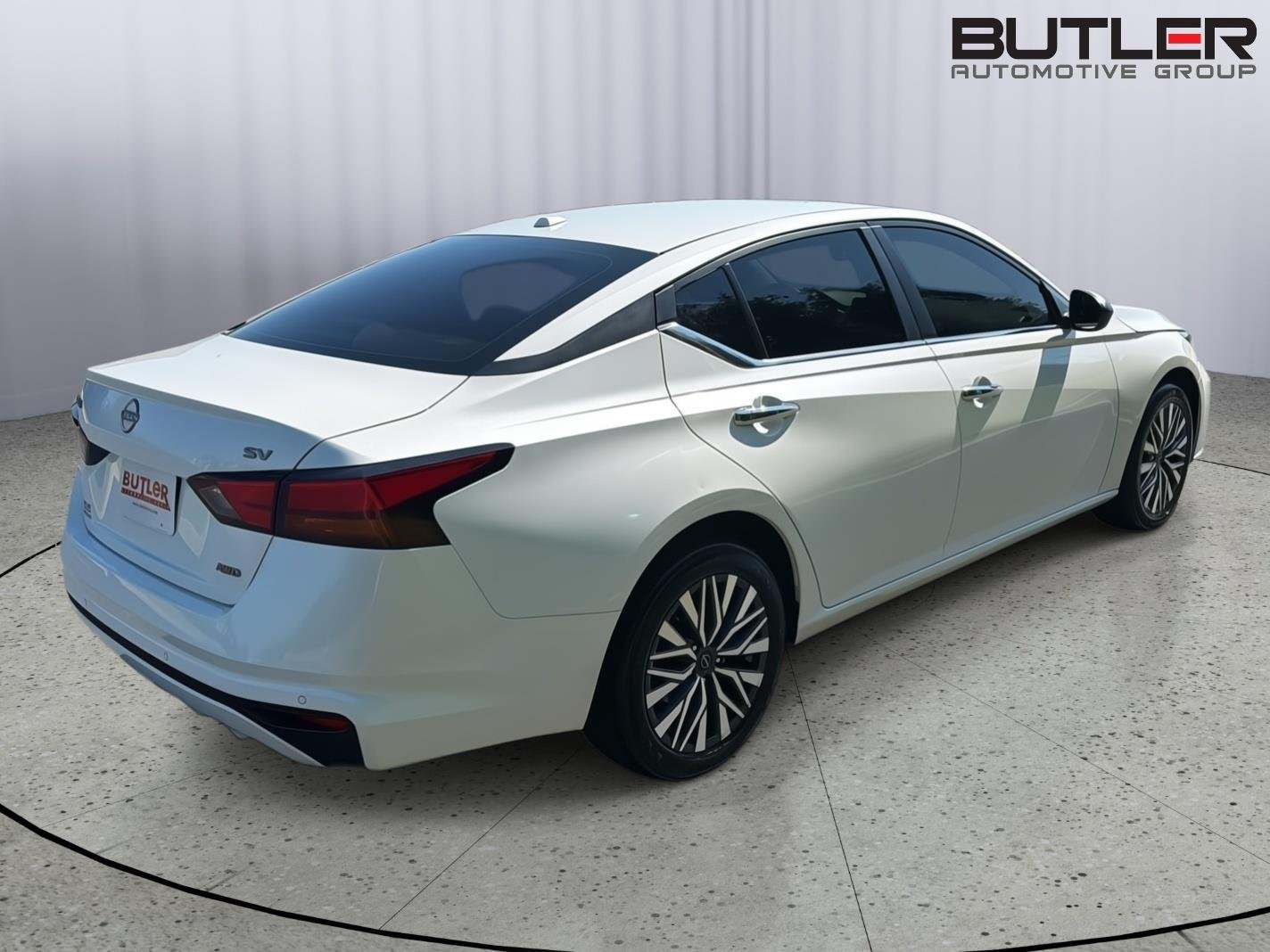 Used 2024 Pearl White Tricoat Nissan 2.5 SV image 6