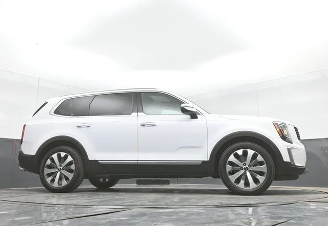 2022 Kia Telluride S - Photo 50