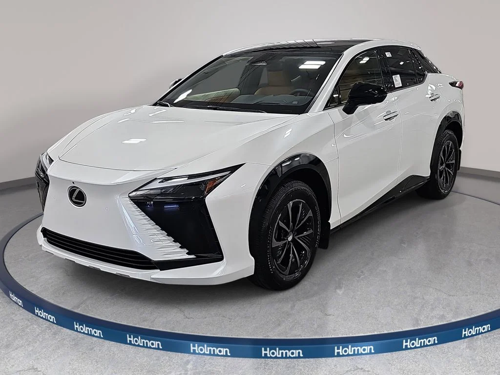2026 Lexus RZ 450e's photo