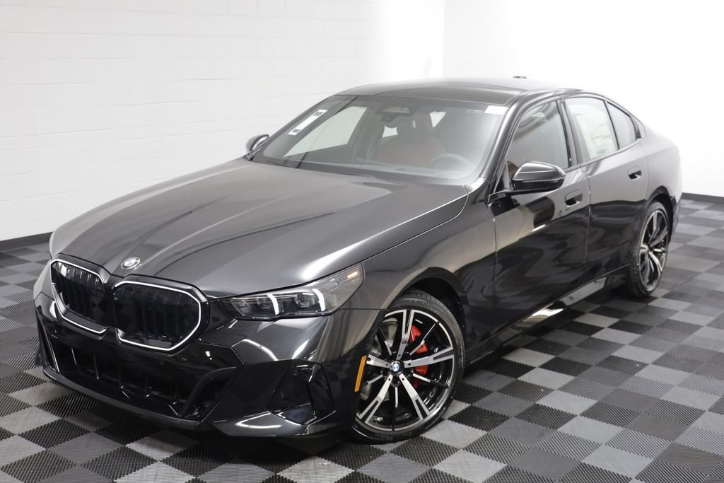 New 2027 Black Sapphire Metallic BMW 530i xDrive image 2