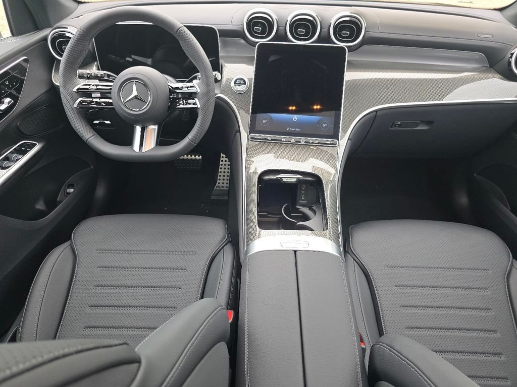 New 2026 Black Mercedes-Benz GLC 300 image 22