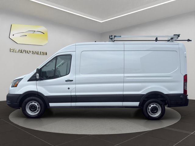 Used 2024 White Ford  image 4
