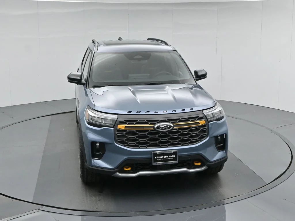 New 2026 Blue Ford Tremor image 42