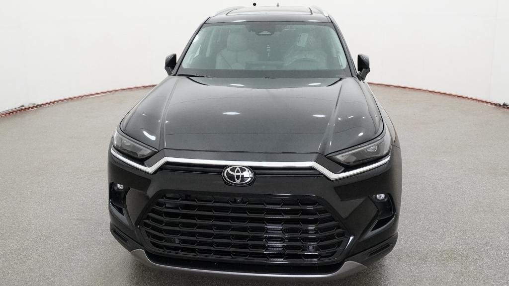 New 2026 Midnight Black Metallic Toyota Platinum image 4