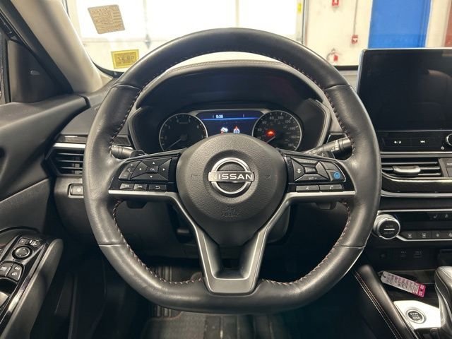 2023 Nissan Altima SR - Photo 15