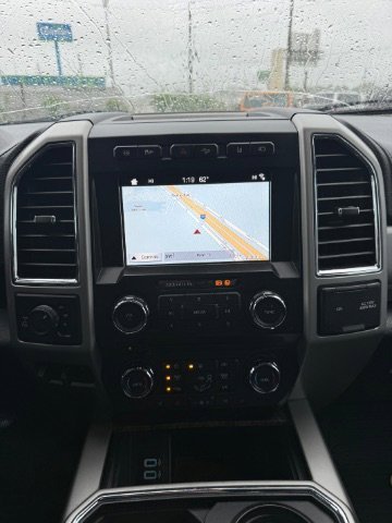 Used 2018 Gray Ford LARIAT image 16