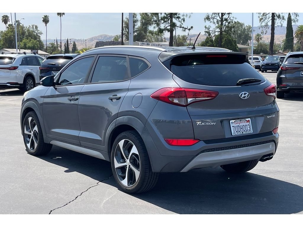 Used 2017 Coliseum Gray Hyundai Sport image 4
