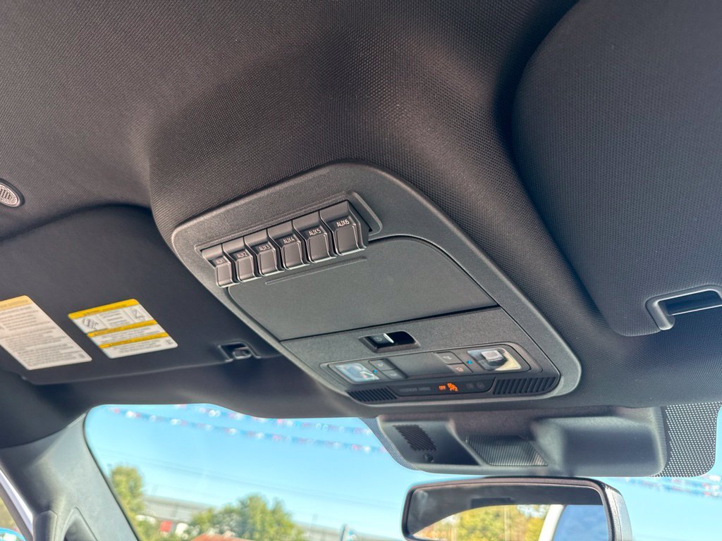 New 2026 Oxford White Ford Tremor® image 21