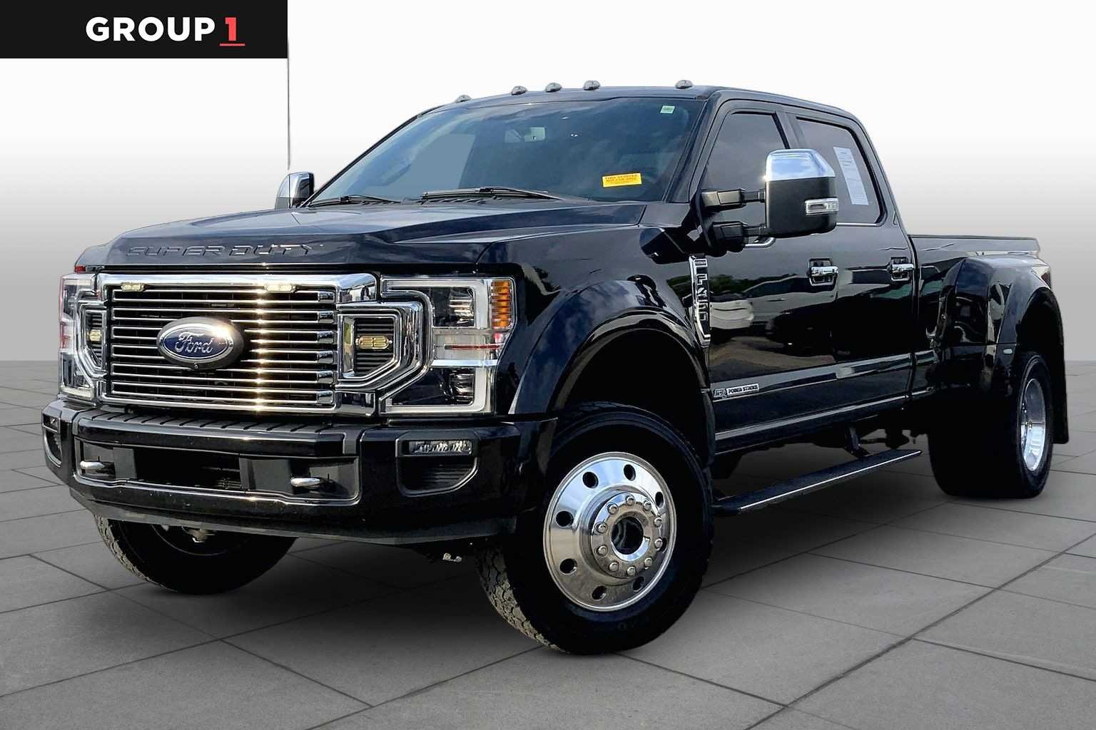 2020 Ford F-450 Platinum 4x4 Crew Cab 8' Box DRW's photo