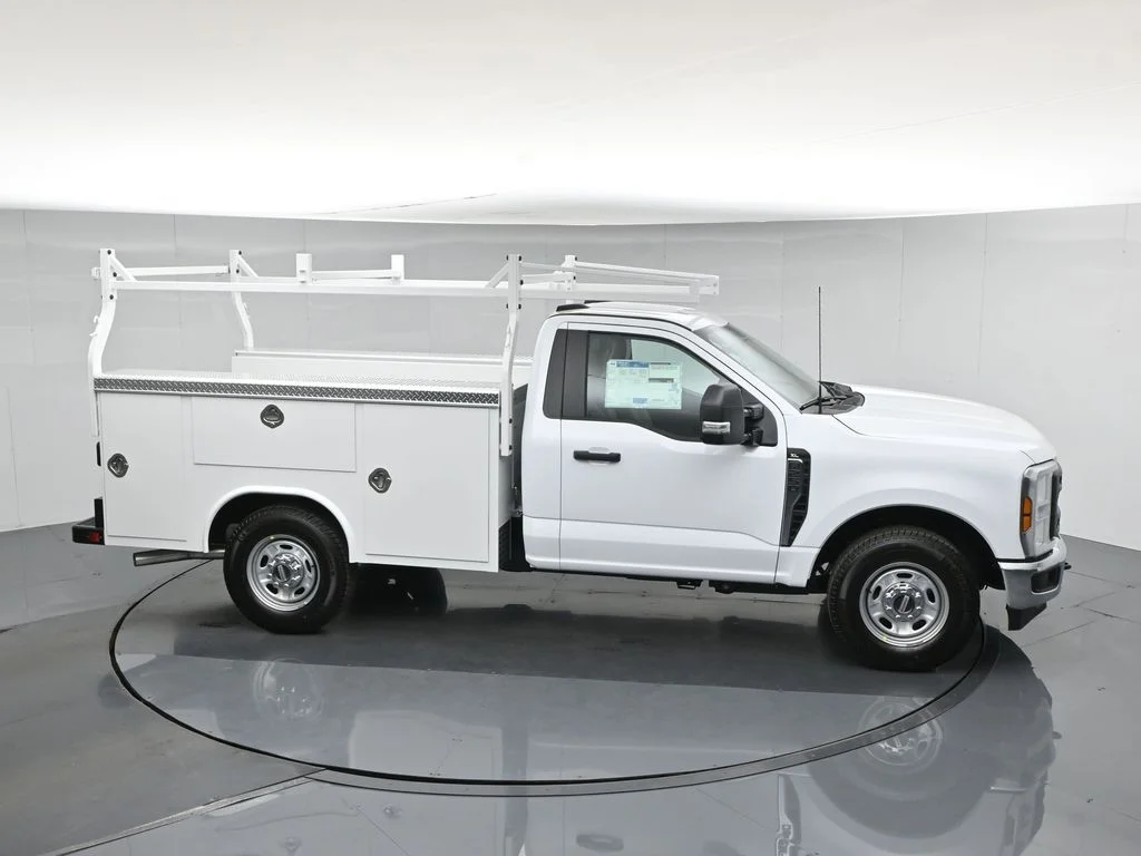 New 2026 White Ford XL image 55