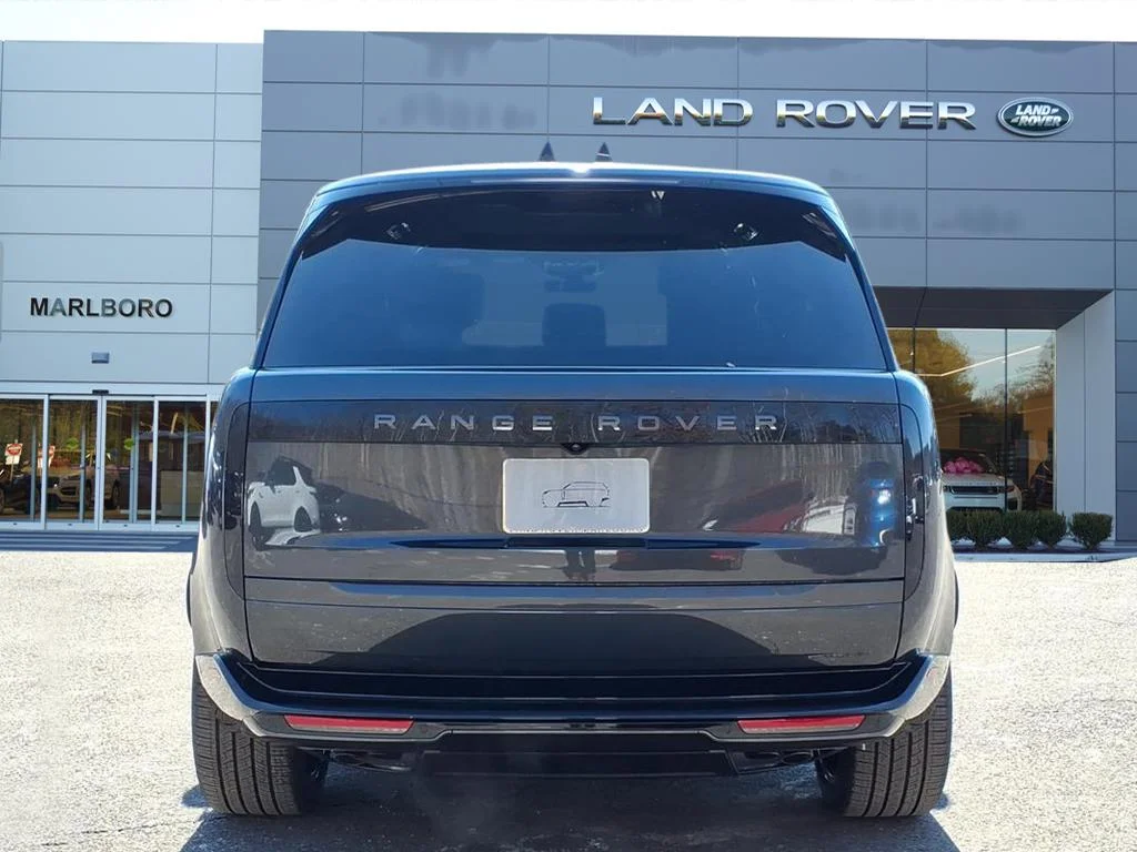 New 2026 Carpathian Grey Land Rover SE LWB image 7