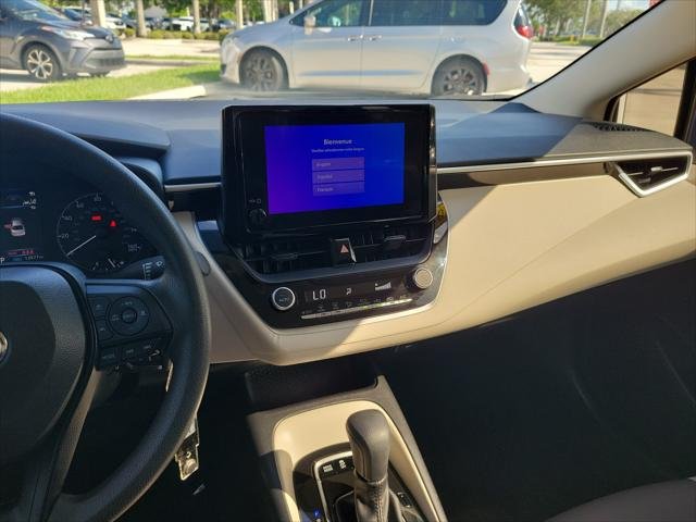 Certified Used 2024 WIND CHILL PEARL Toyota  image 19