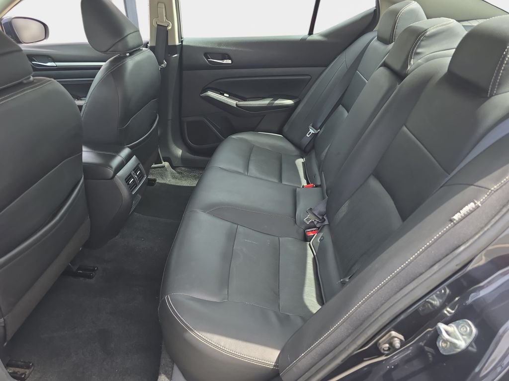 Used 2020 Blue Nissan 2.5 SL image 16