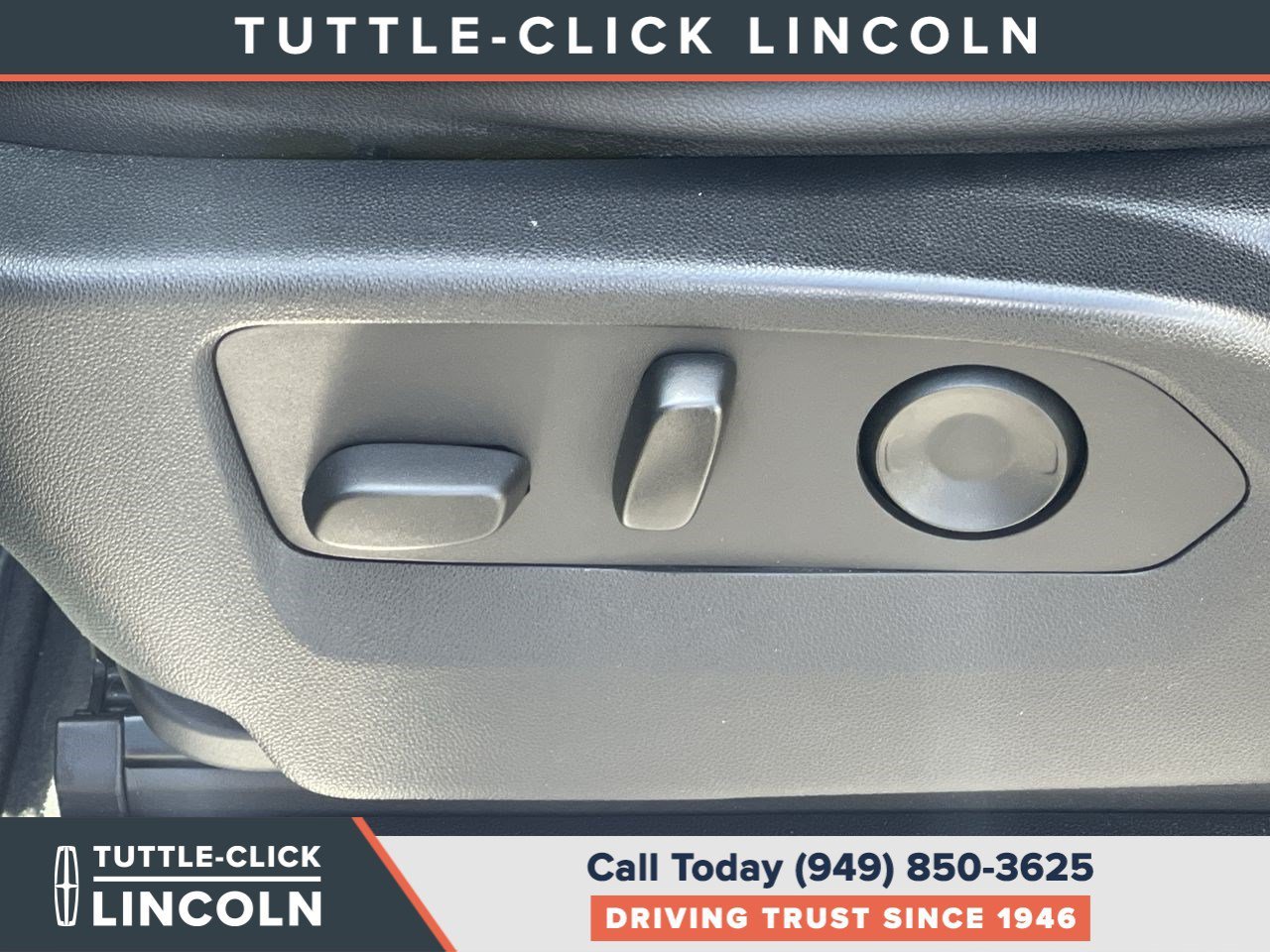 Used 2021 Black Chevrolet Z71 image 24