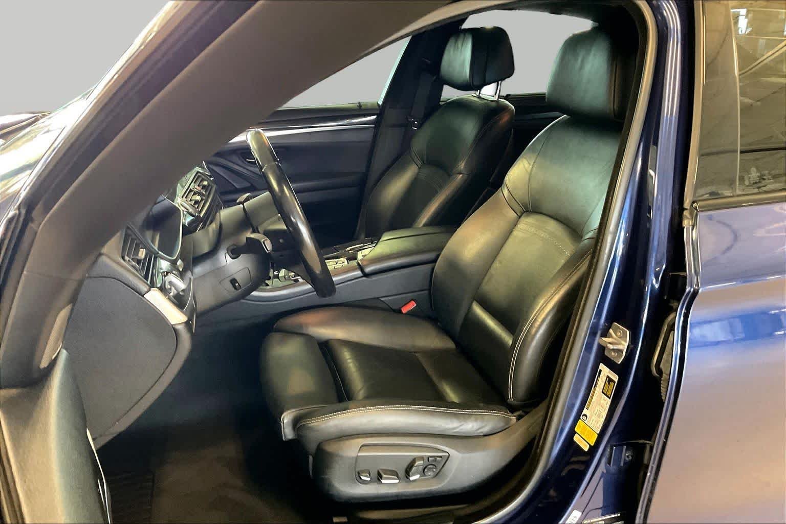 Used 2015 Mediterranean Blue Metallic BMW 535i image 7
