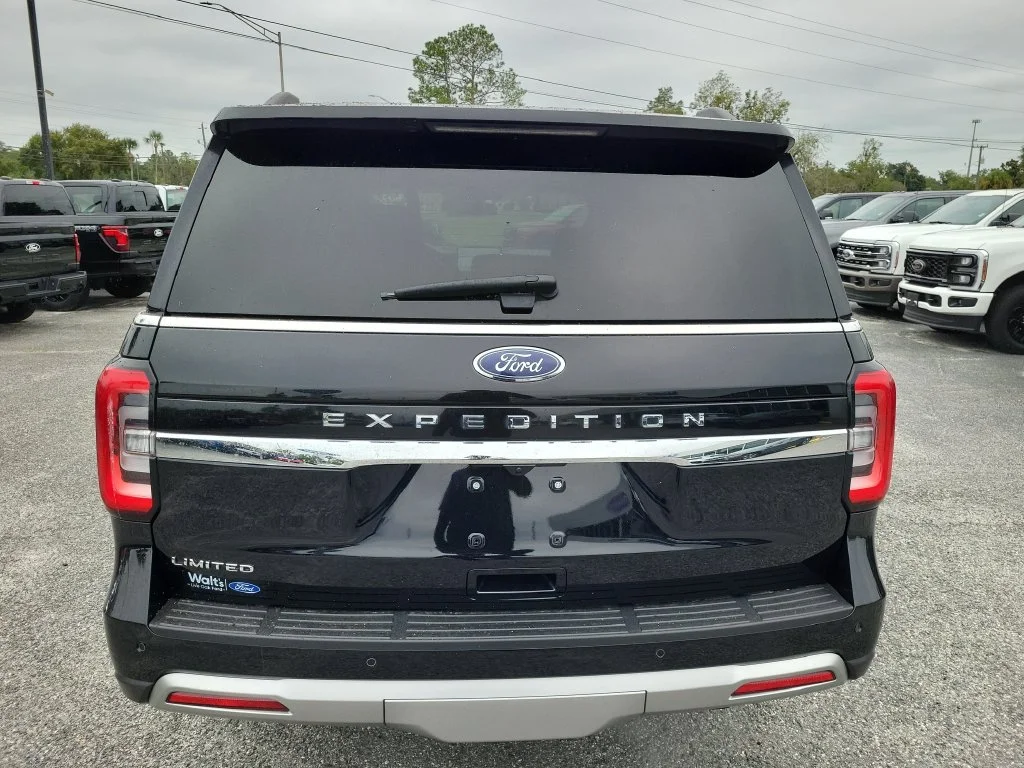 Used 2024 Black Metallic Ford Limited image 10