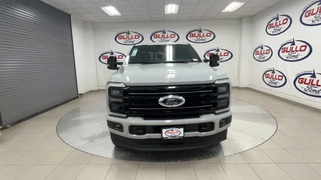 New 2026 Avalanche Ford Platinum image 4