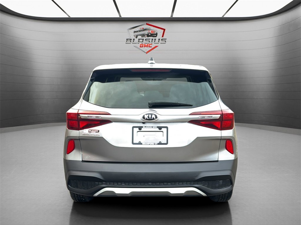 2021 Kia Seltos LX photo 3