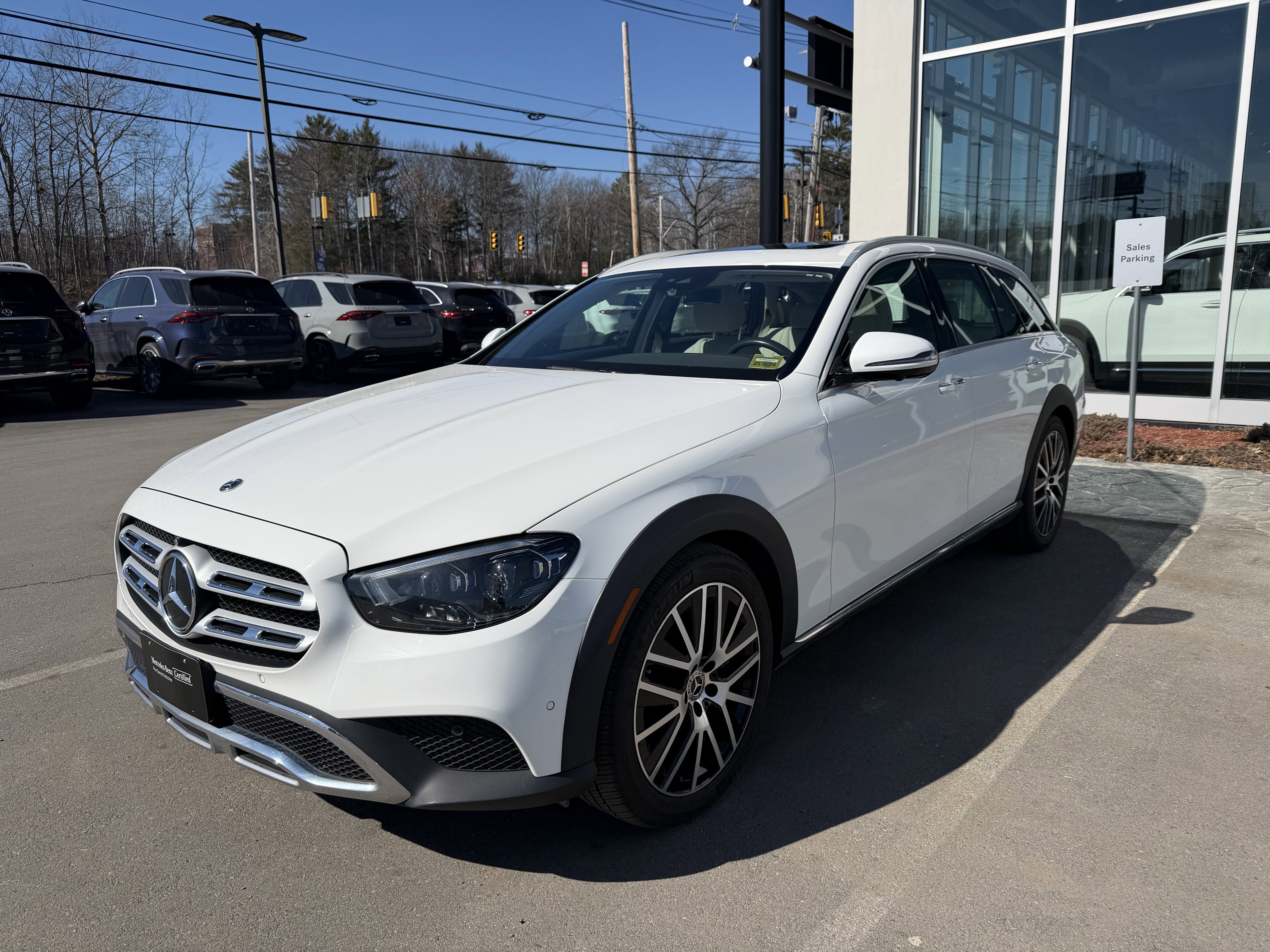 2021 Mercedes-Benz E-Class E450 4MATIC All-Terrain's photo
