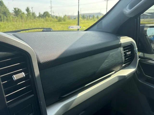 Used 2021 Silver Ford XLT image 21