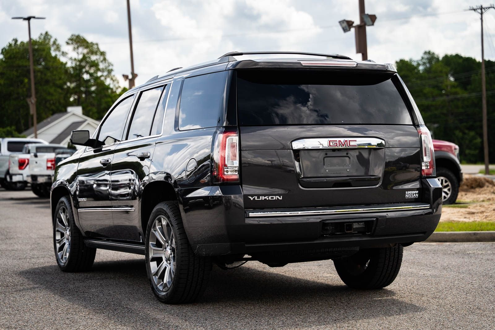 Certified Used 2017 Silver GMC Denali image 5