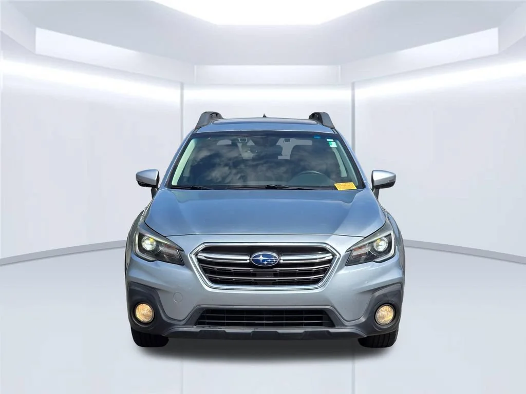 2018 Subaru Outback Limited - Photo 15