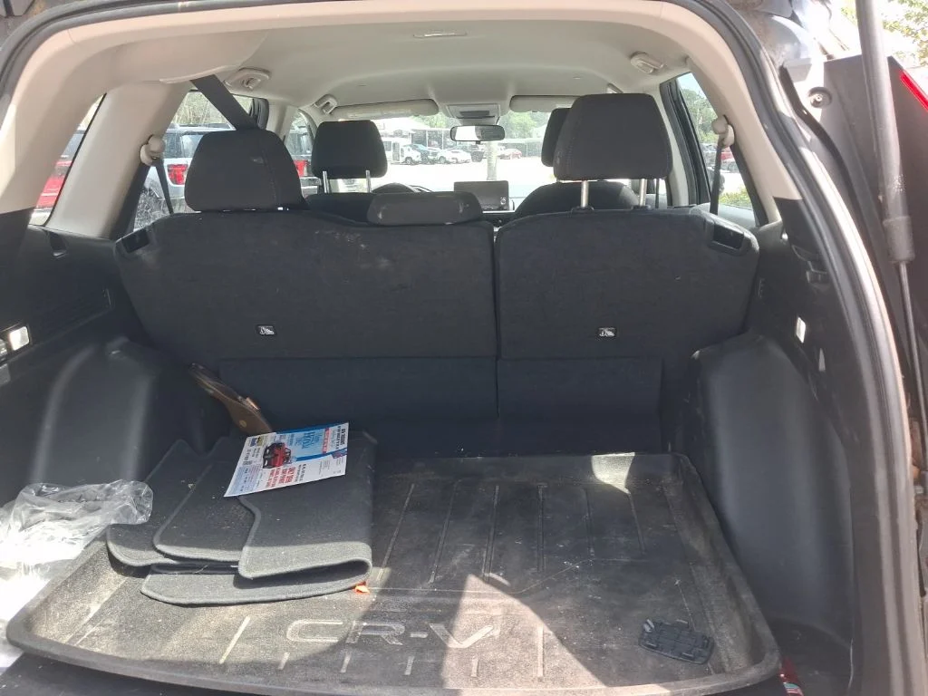 Used 2023  Honda LX image 10