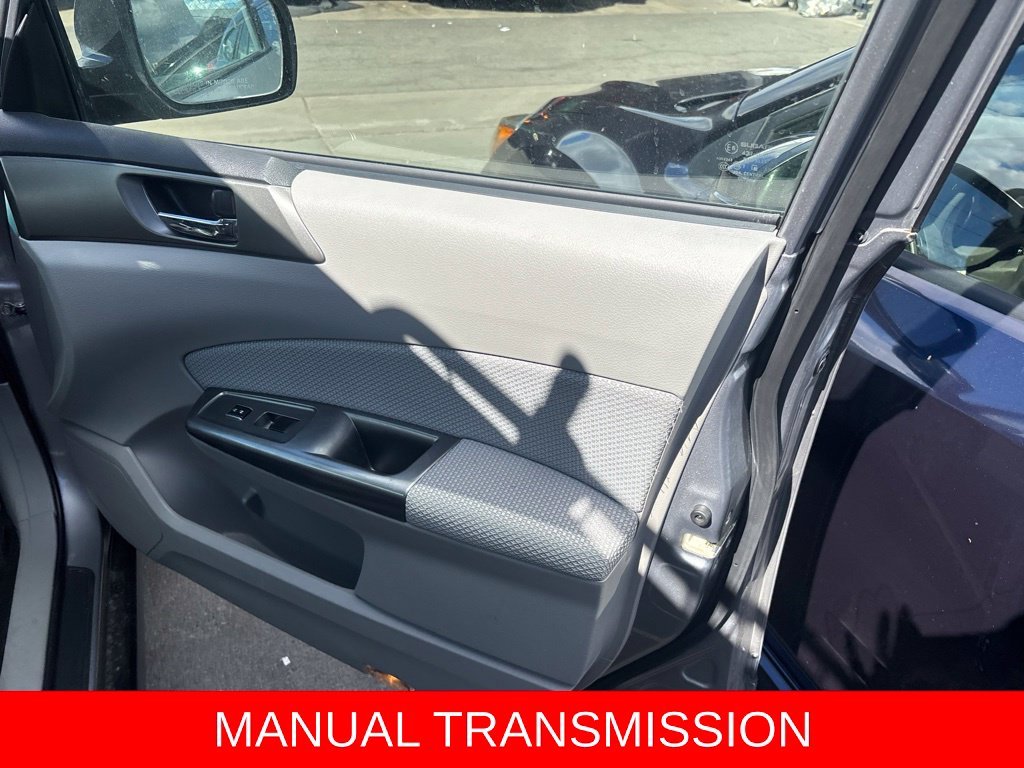 Used 2011 Silver Subaru 2.5X image 22