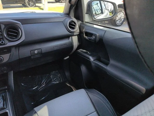 Used 2022 White Toyota TRD Off-Road image 16