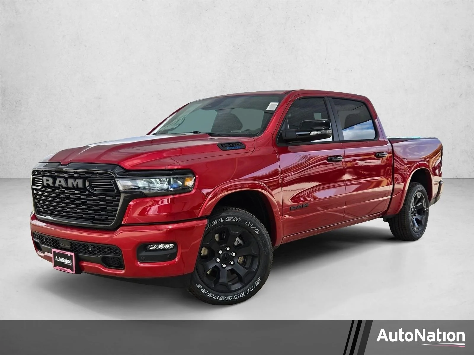 New 2026 Molten Red Pearl-Coat Exterior Paint RAM Lone Star image 1
