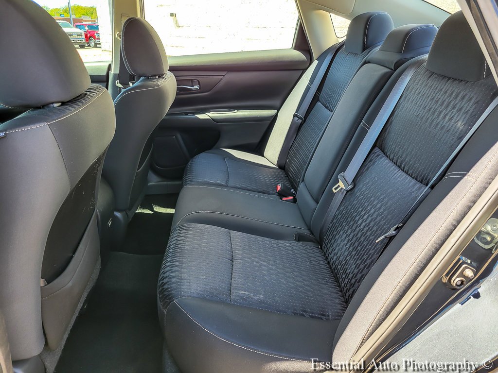 Used 2017 Storm Blue Nissan 2.5 S image 9
