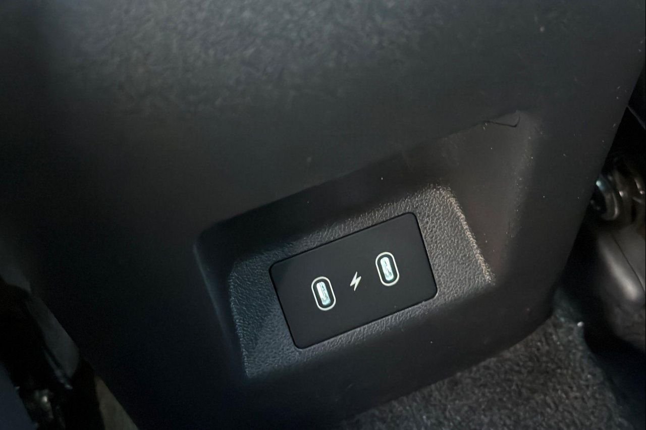 New 2026 Green Hyundai SE AWD image 15