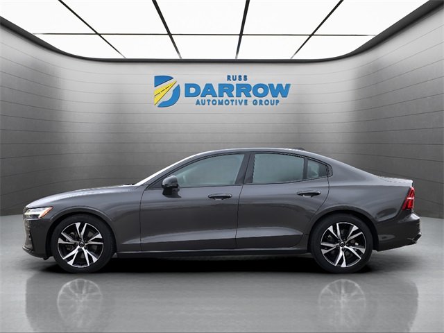 2024 Volvo S60 B5 Core photo 2