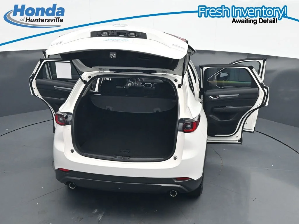 Used 2025 White Metallic Mazda 2.5 S image 32
