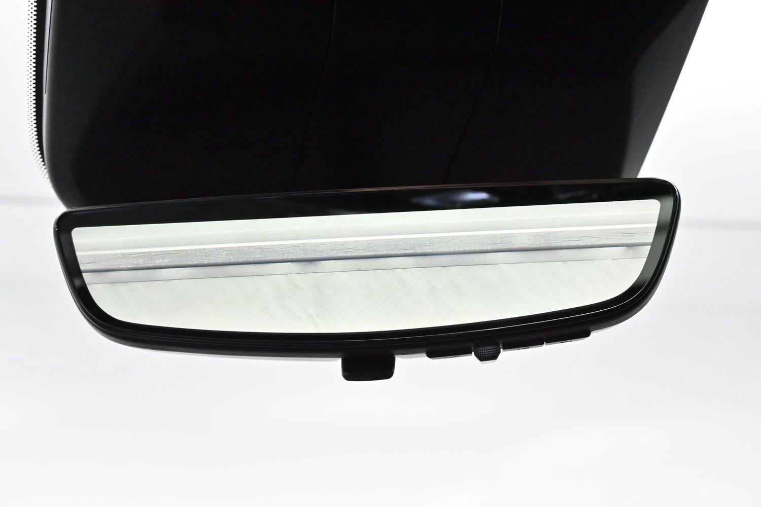 Used 2026 Vibrant White Tricoat Cadillac Platinum Sport image 32