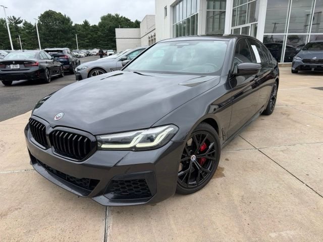 2021 BMW 5 Series M550i xDrive