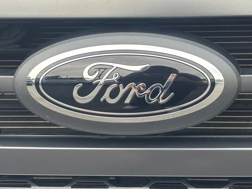 Used 2025 Gray Ford Tremor image 37