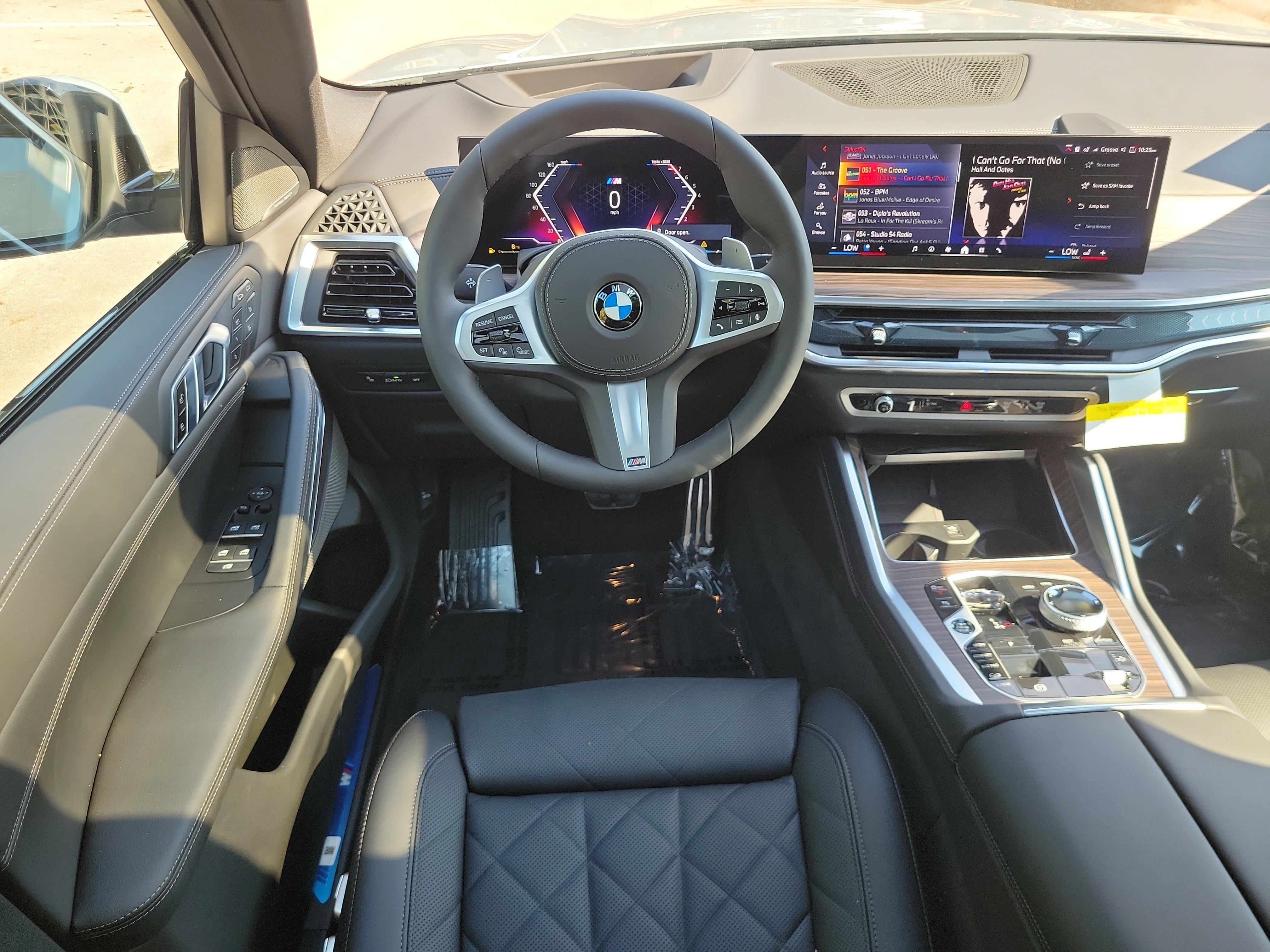 New 2026 Brooklyn Grey Metallic BMW xDrive40i image 17