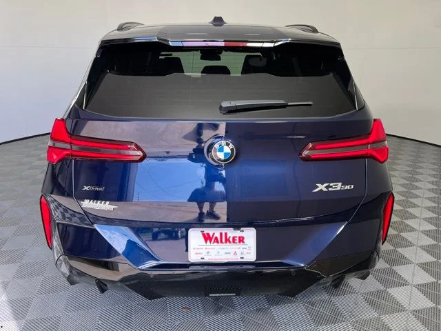 New 2026 Tanzanite Blue II Metallic BMW 30 xDrive image 6