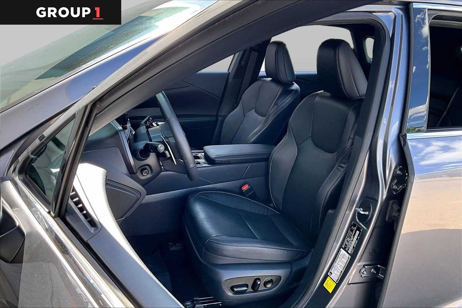 Used 2023 Nebula Gray Pearl Lexus Premium Plus image 8
