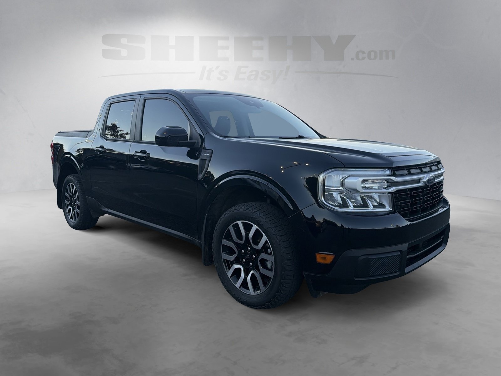 Used 2022 Black Ford Lariat image 2