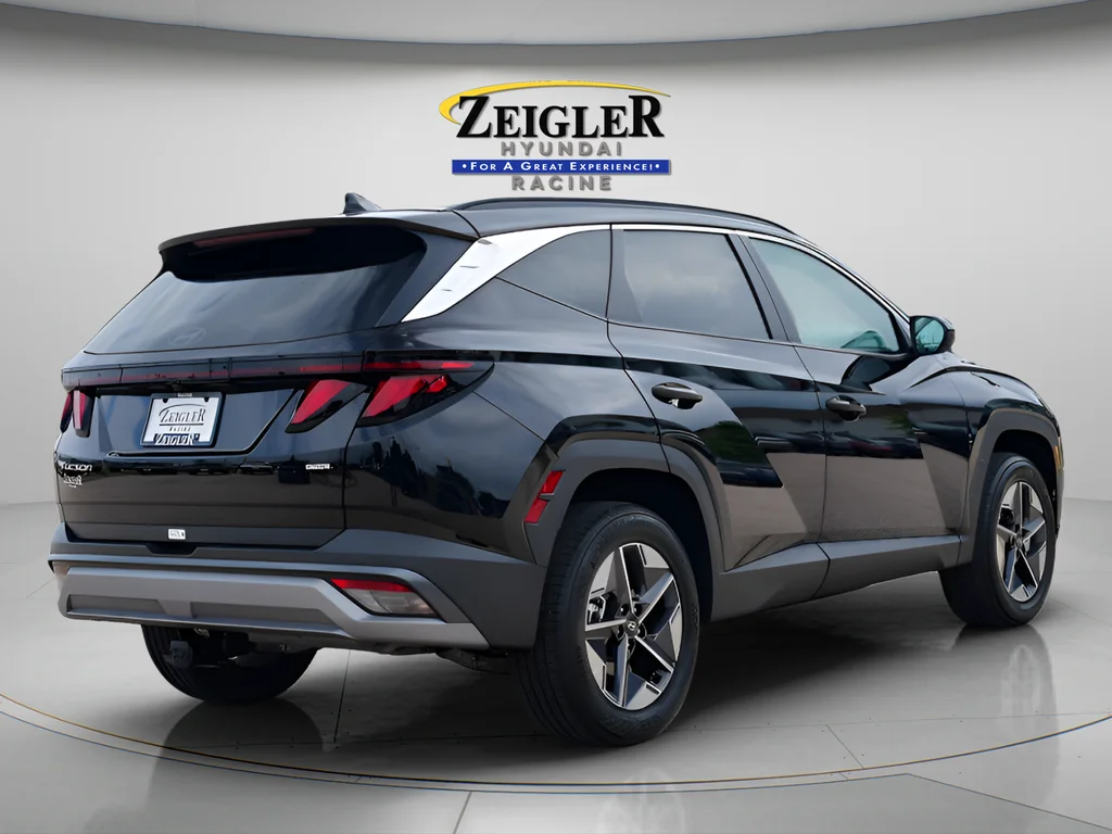 Used 2026 Black Hyundai SEL image 19