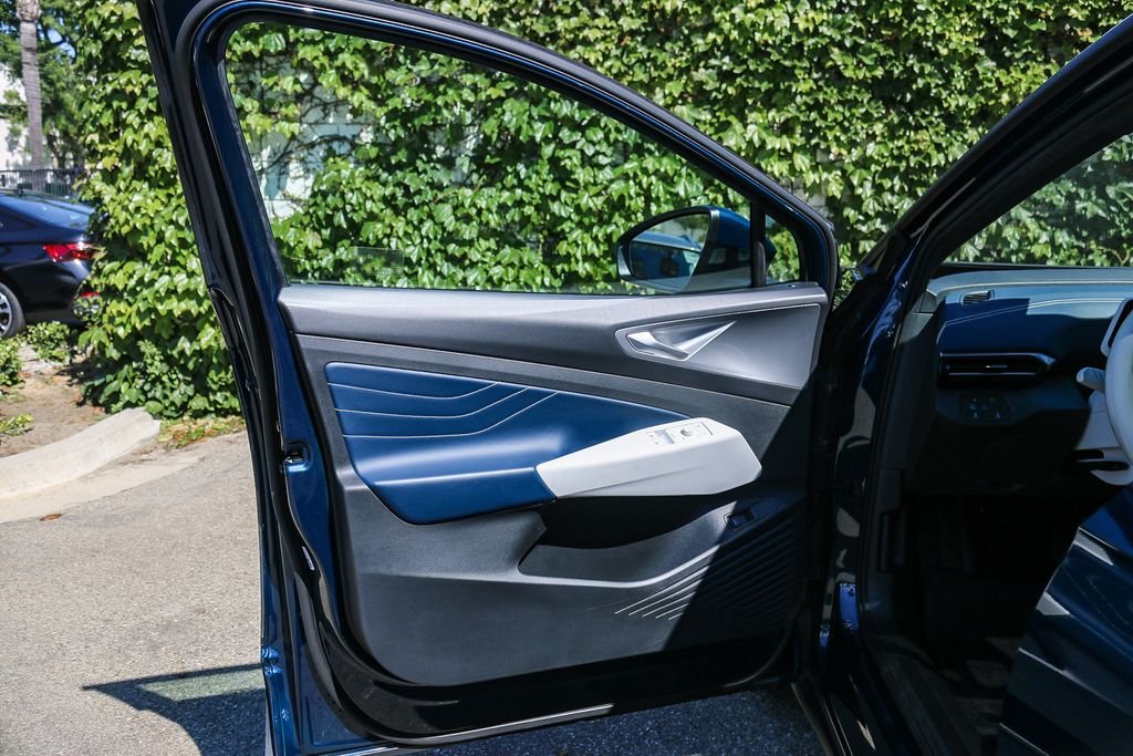 2023 Volkswagen ID.4 S - Photo 25